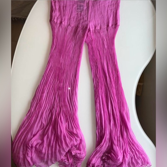 Vintage Runway Dolce & Gabbana silk trousers - Picture 2 of 9